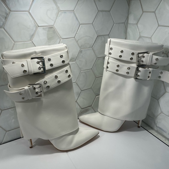 Wlid Diva Lounge White Stiletto Buckle Boot Size 7.5 M Zaily Boot High Heel - Picture 7 of 12